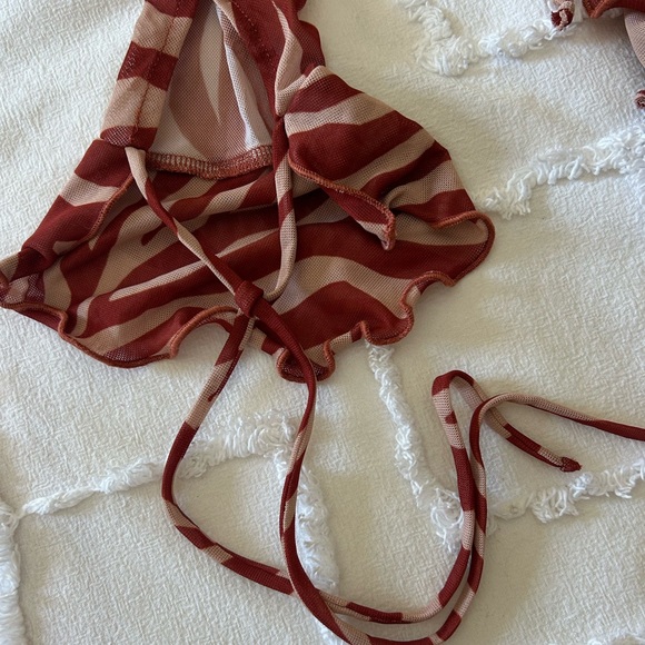 Reds x salty blonde tezza tie up mesh long sleeve in auburn New condition - Picture 12 of 12